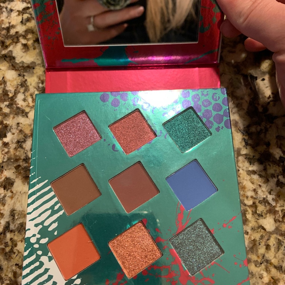 Hank & Henry Living Color eye palette